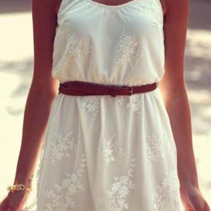 Strappy White Silk Dress(+belt )